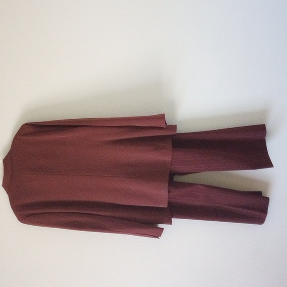 August Silk Logic Pant Suit - Picture 5 of 9